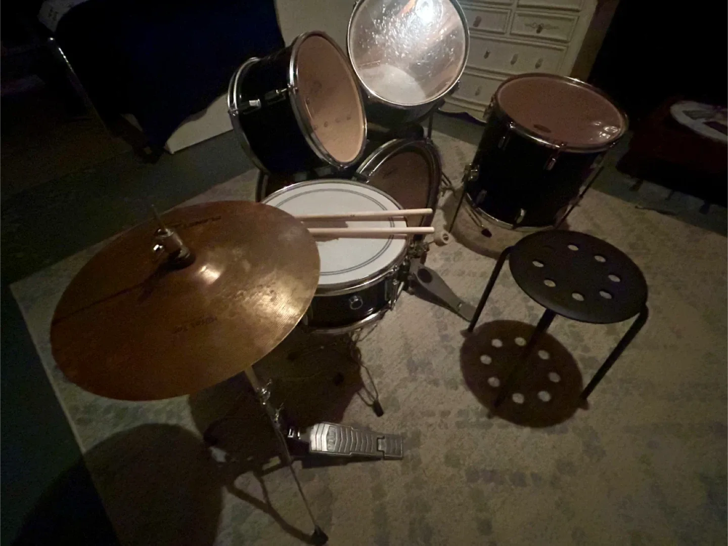 Used Drum Set with Stool image indicator(4)