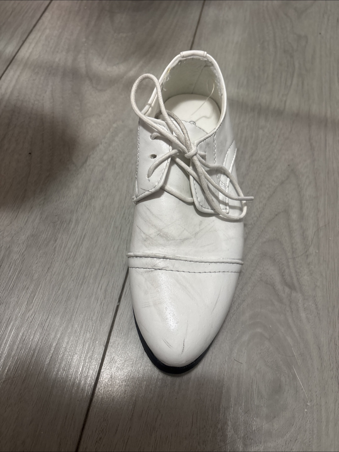 White Dress Shoe boys size 3 - photo 2