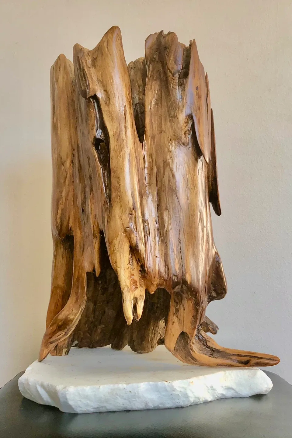 Driftwood and stone art image indicator(7)