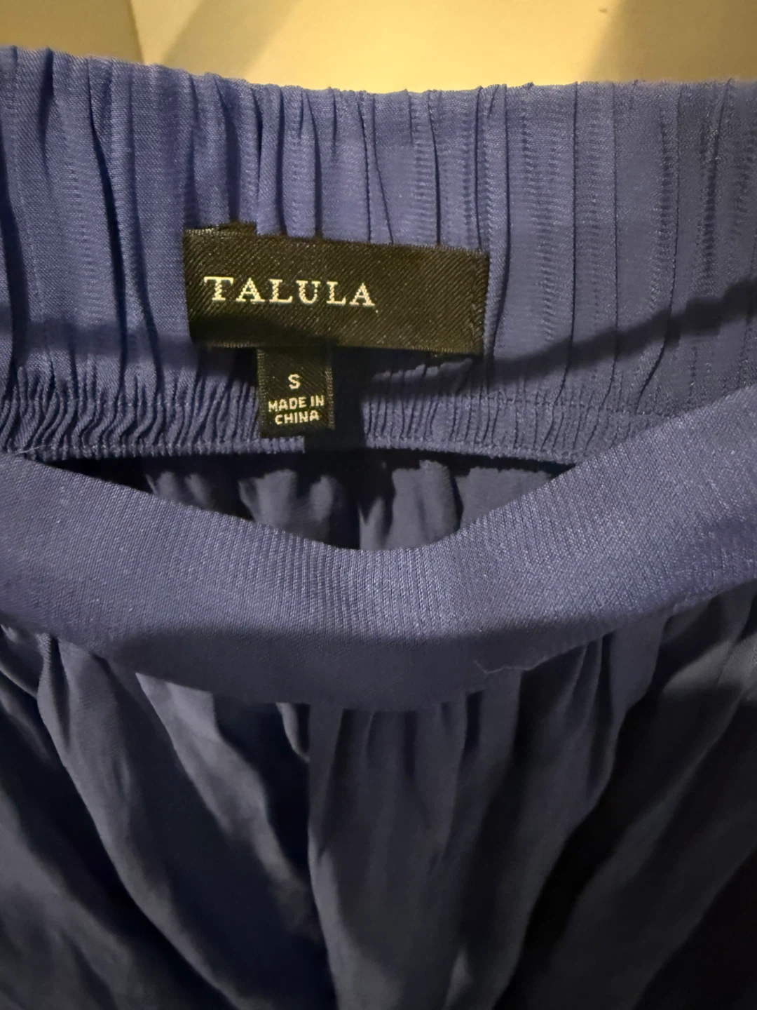 Aritzia size small woman’s skirt - photo 2