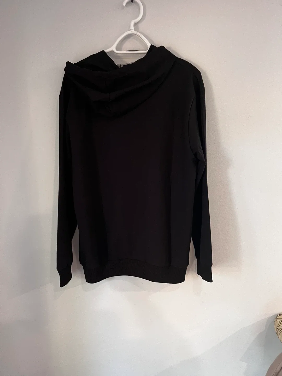 Black Hoodie with Cartoon Print(Nike) image indicator(6)