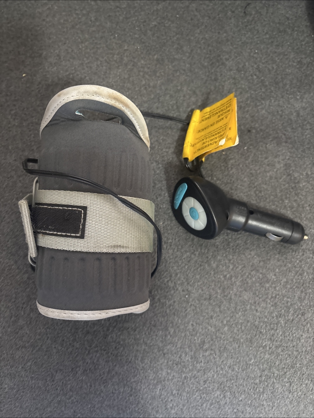 Heated baby car bottle Holder