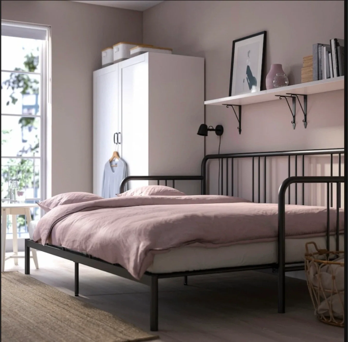 Black Metal Daybed Frame - 197cm x 94cm image indicator(2)