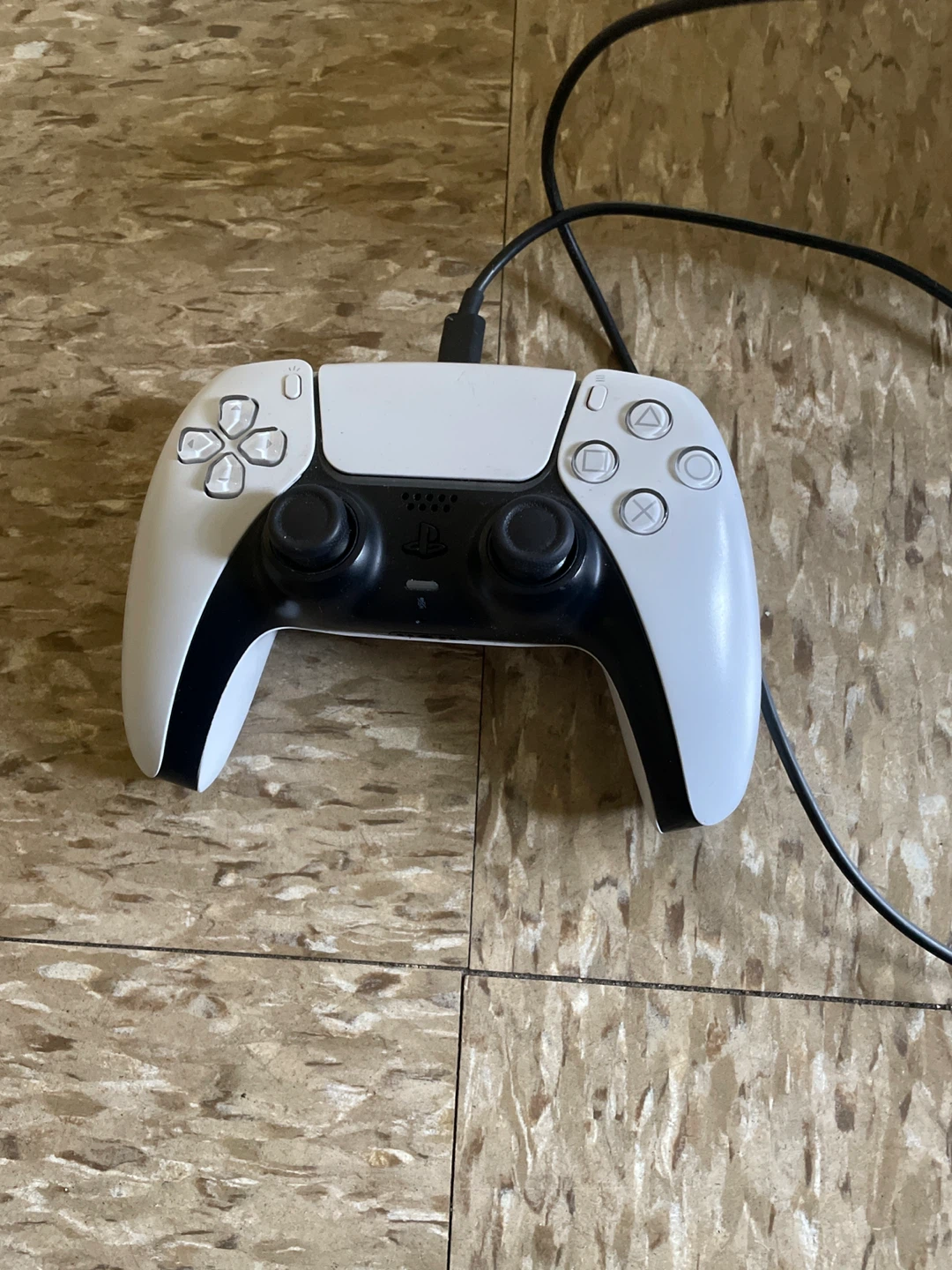 Basically brand new ps5 - photo 3