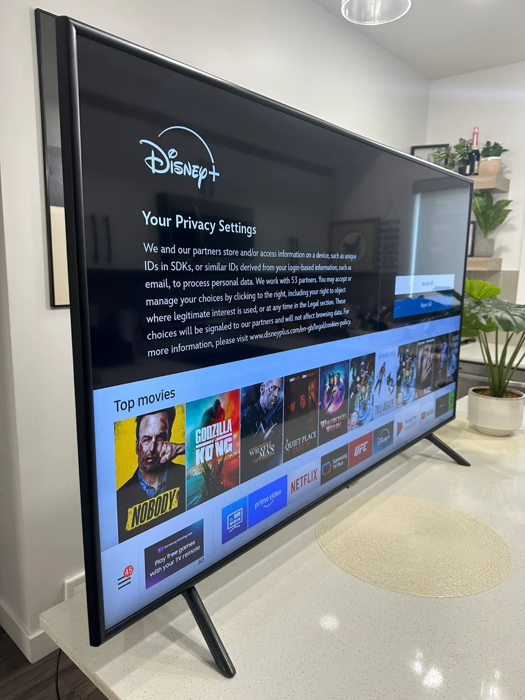 55-inch Samsung Smart TV- Like New Condition!