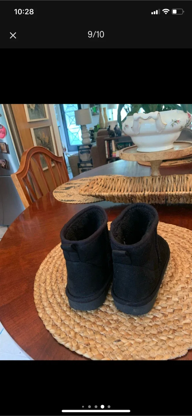 Ardene Kids' Classic Short Boot - Black image indicator(8)