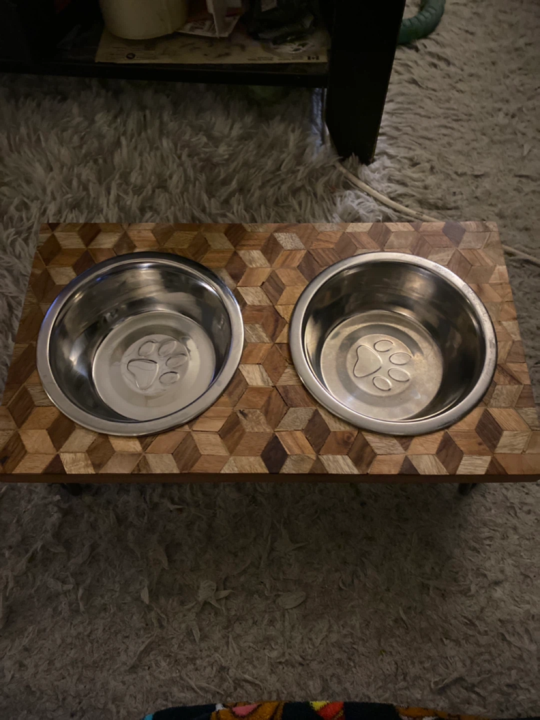 Elevated Double Pet Bowl Stand