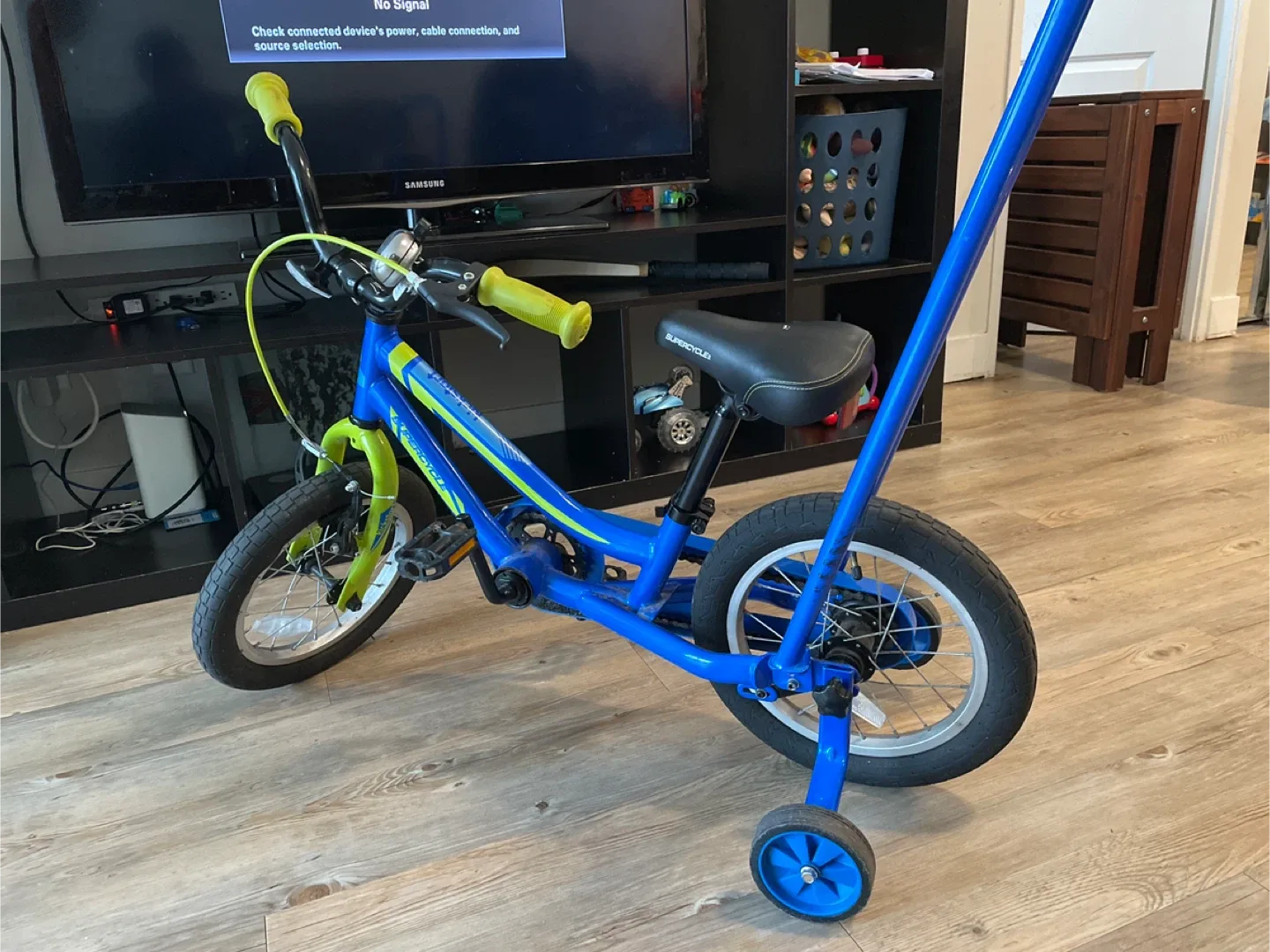Supercycle Kickstart Kids' Bike - Blue & Yellow image indicator(4)