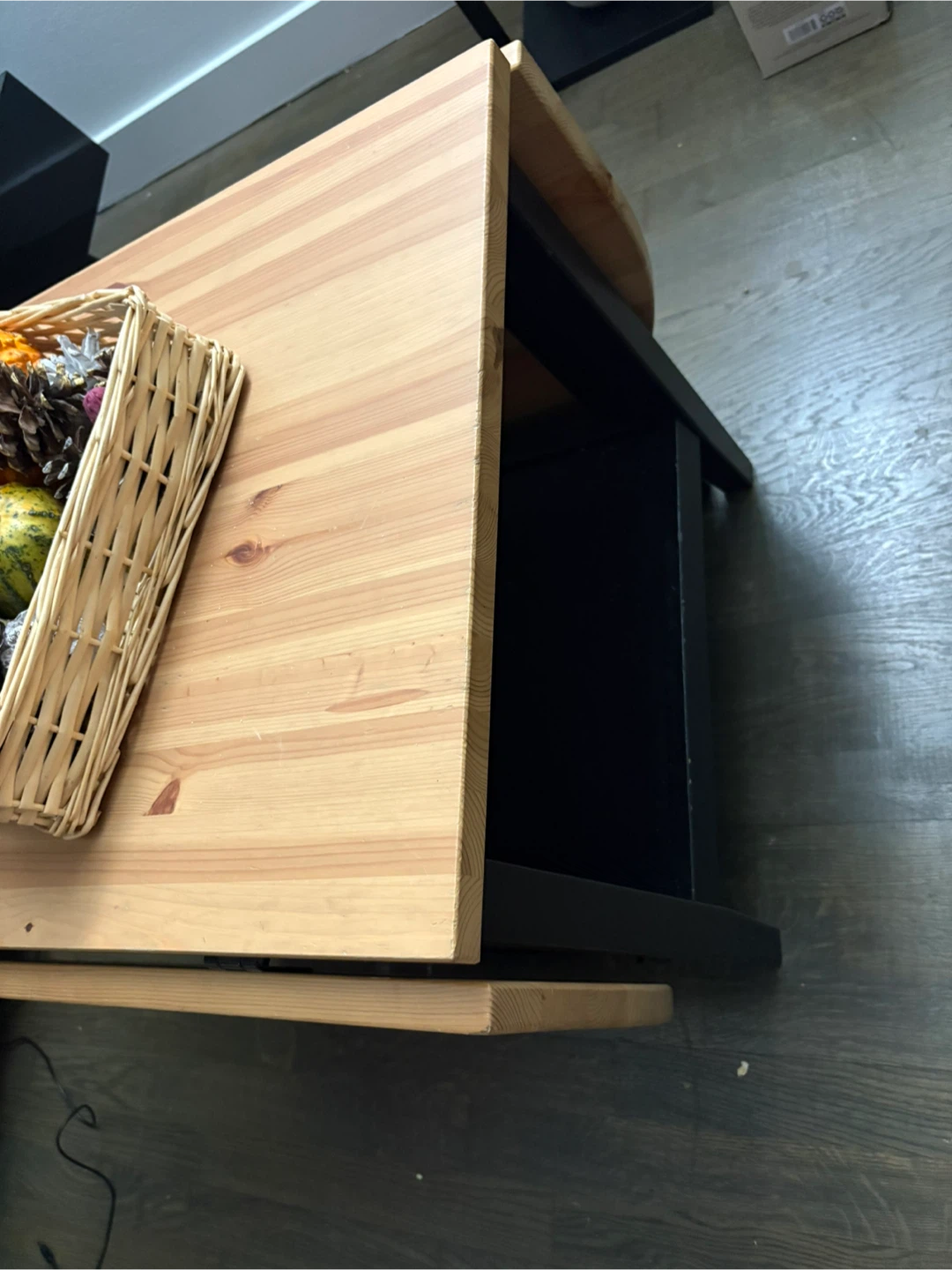 IKEA Extendable Dining Table - photo 3