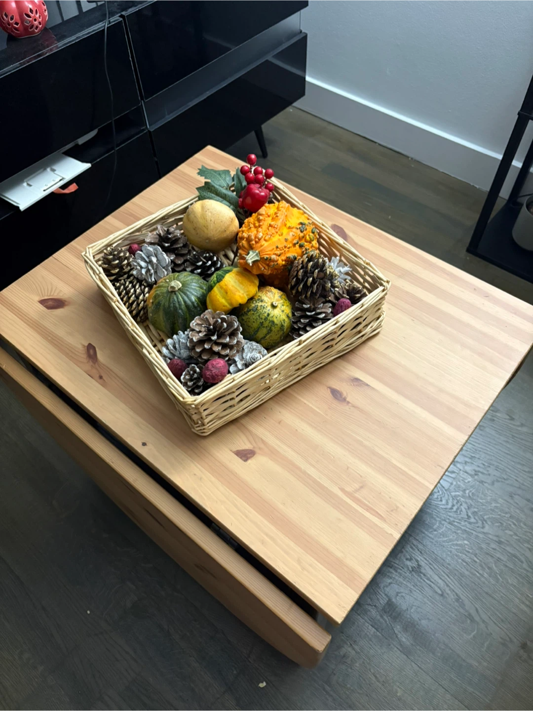 IKEA Extendable Dining Table - photo 4