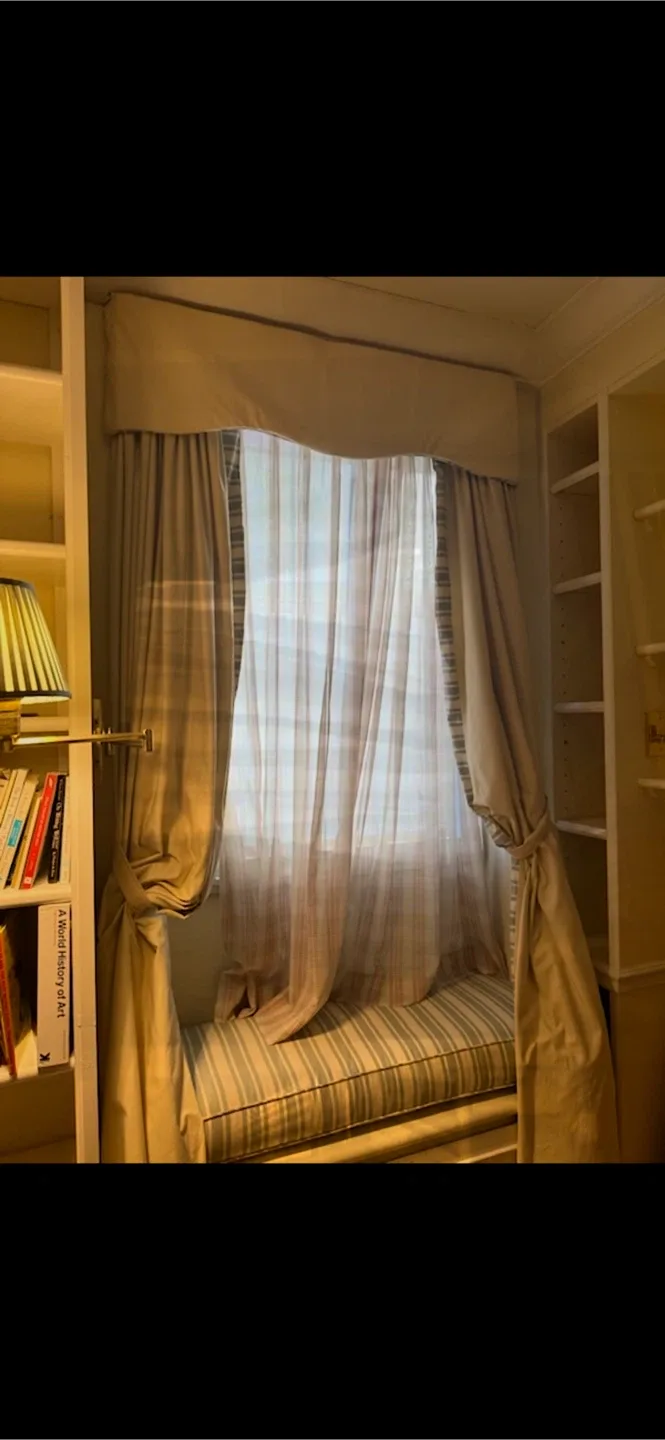 Curtains image indicator(2)