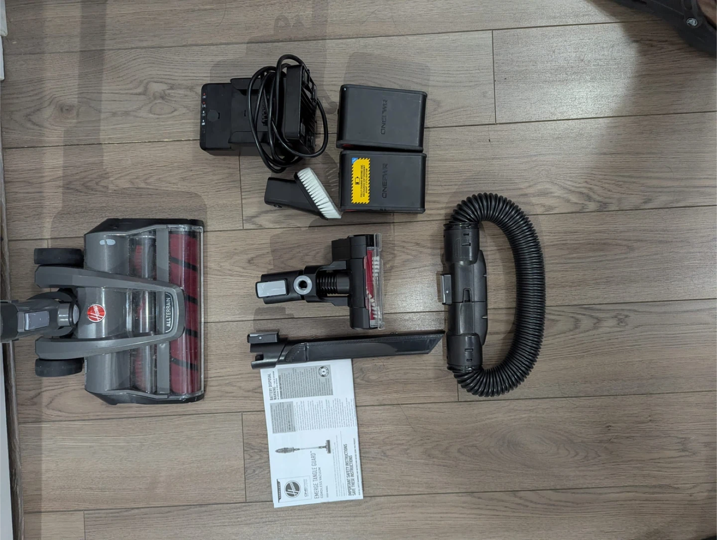 Hoover Emerge Tangle Guard Cordless Vacuum - photo 3