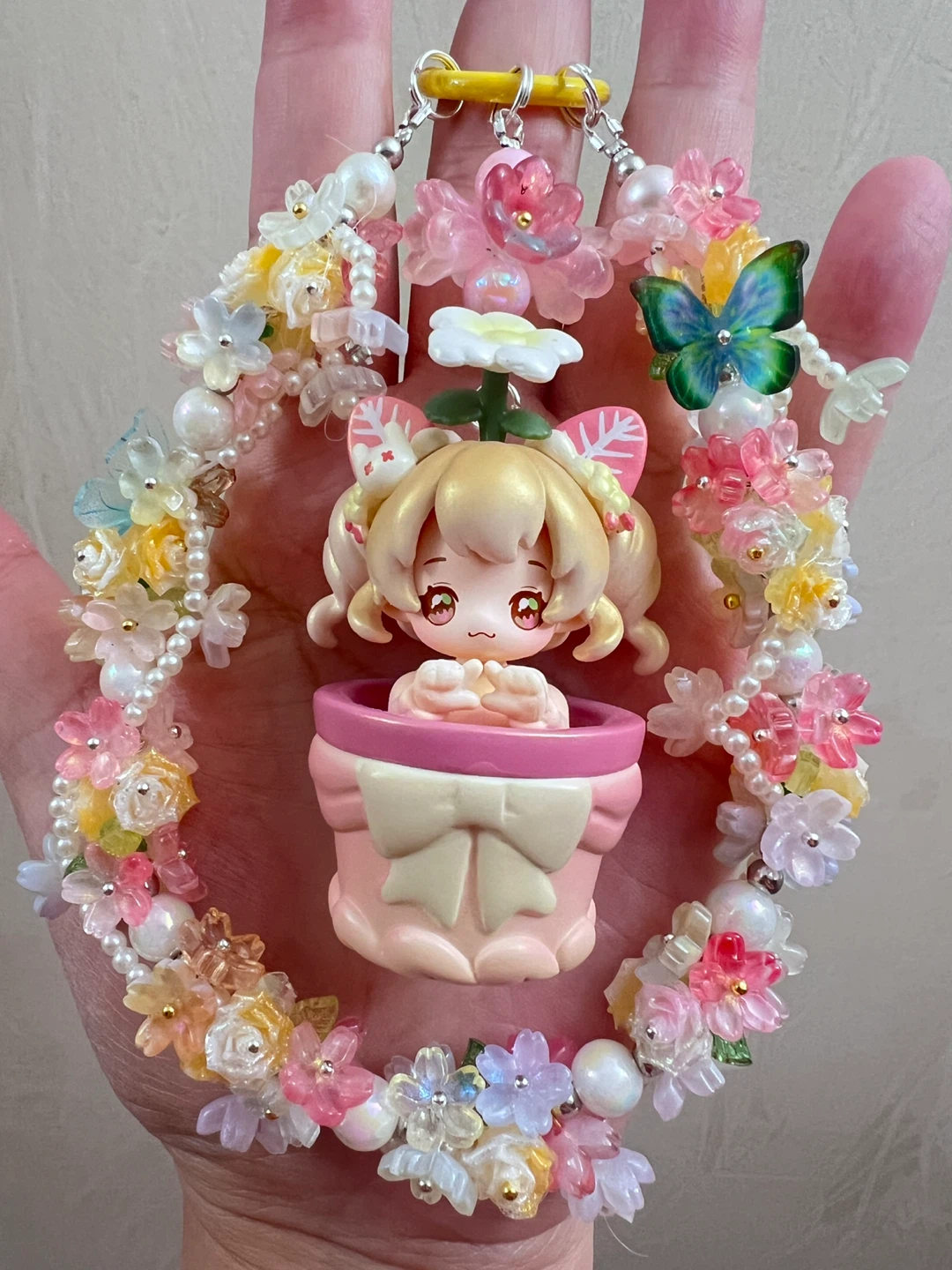 Cute Flower Pot Figurine with Beaded Garland Pendant