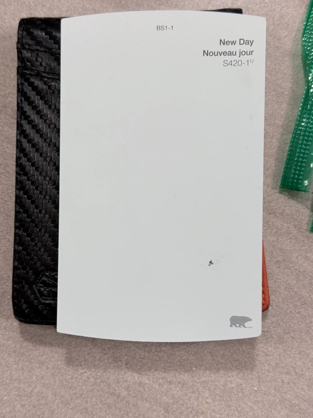 Behr Premium Plus Interior Flat Paint, Ultra Pure White image indicator(2)