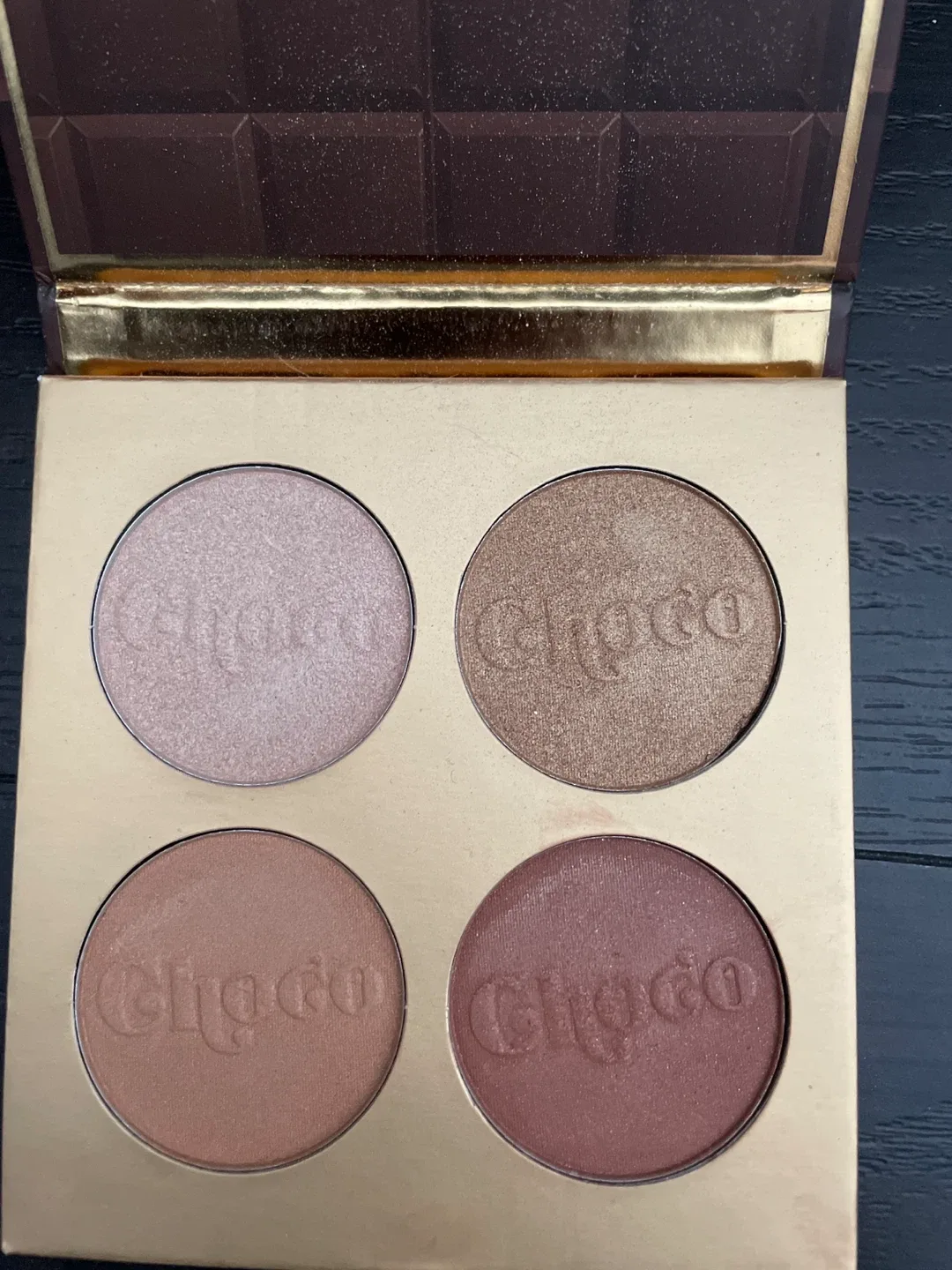 Markwins Cha Cha Chocolate Highlight & Bronze Palette thumbnail