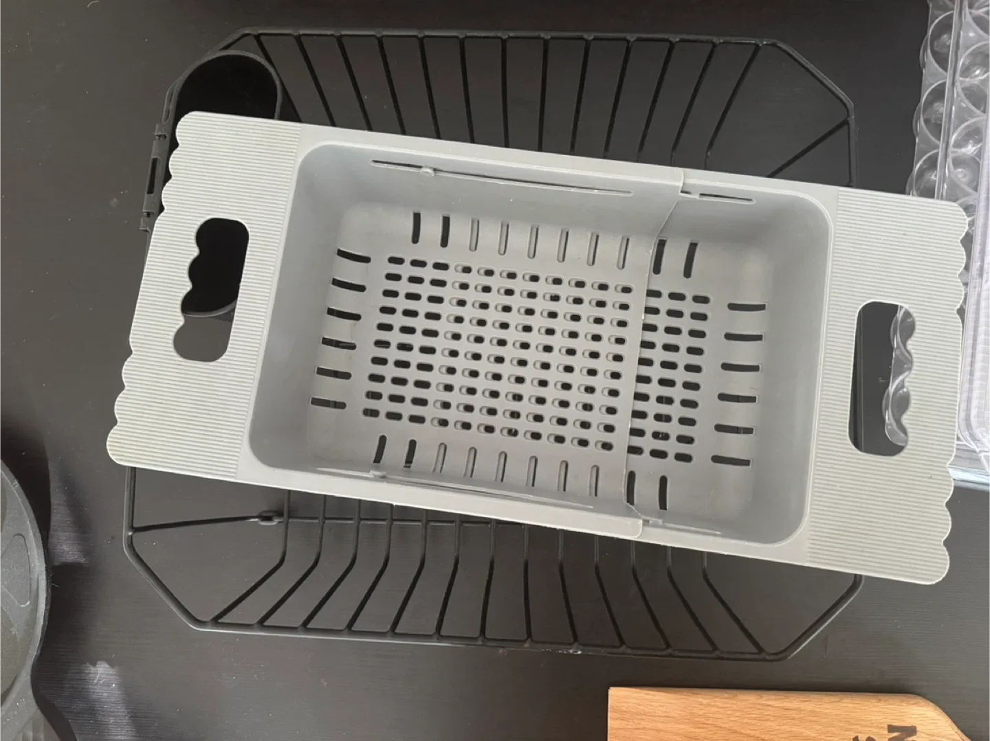 Kitchen Items: Nature Scraper, Dish Rack, Egg Container, Pan image indicator(5)