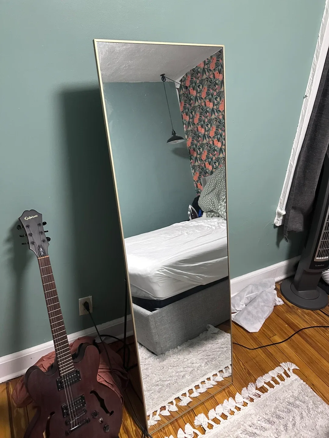 Full Length Standing Mirror image indicator(2)