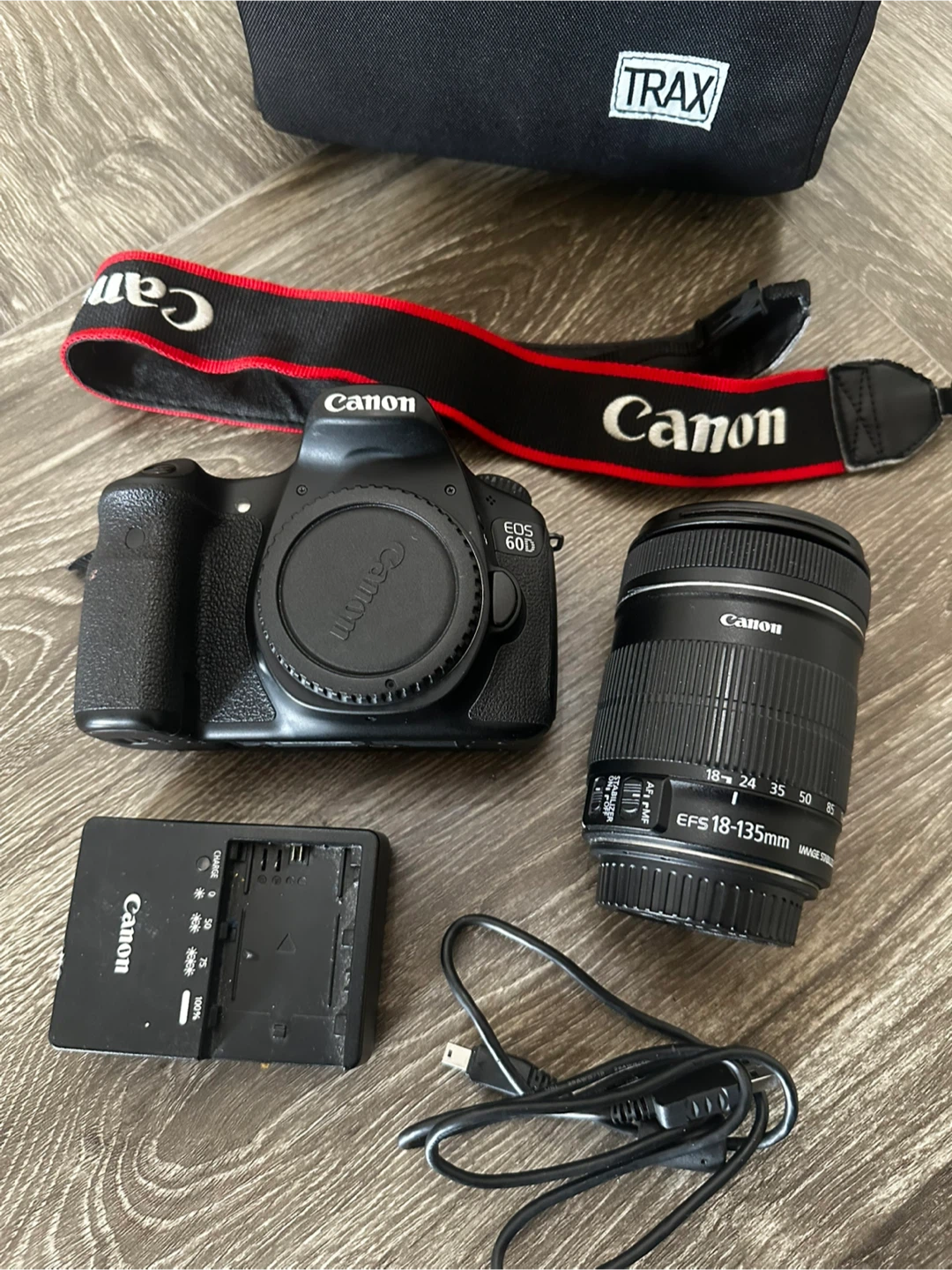 Canon EOS 60D Camera with EFS 18-135mm Lens