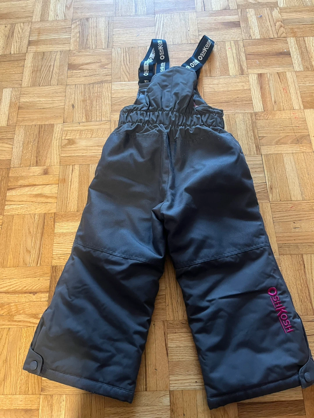 OshKosh B'gosh Snow Pants - Size 4T - photo 2