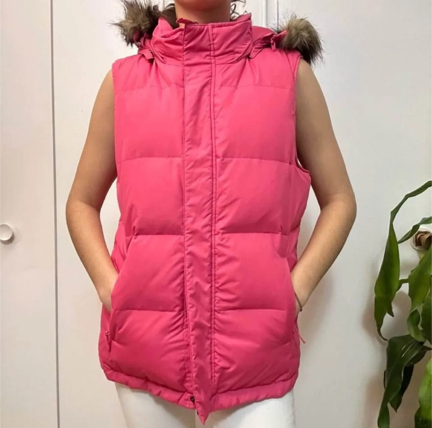 Pink Wind River Vest Fur Trim Hood image indicator(2)