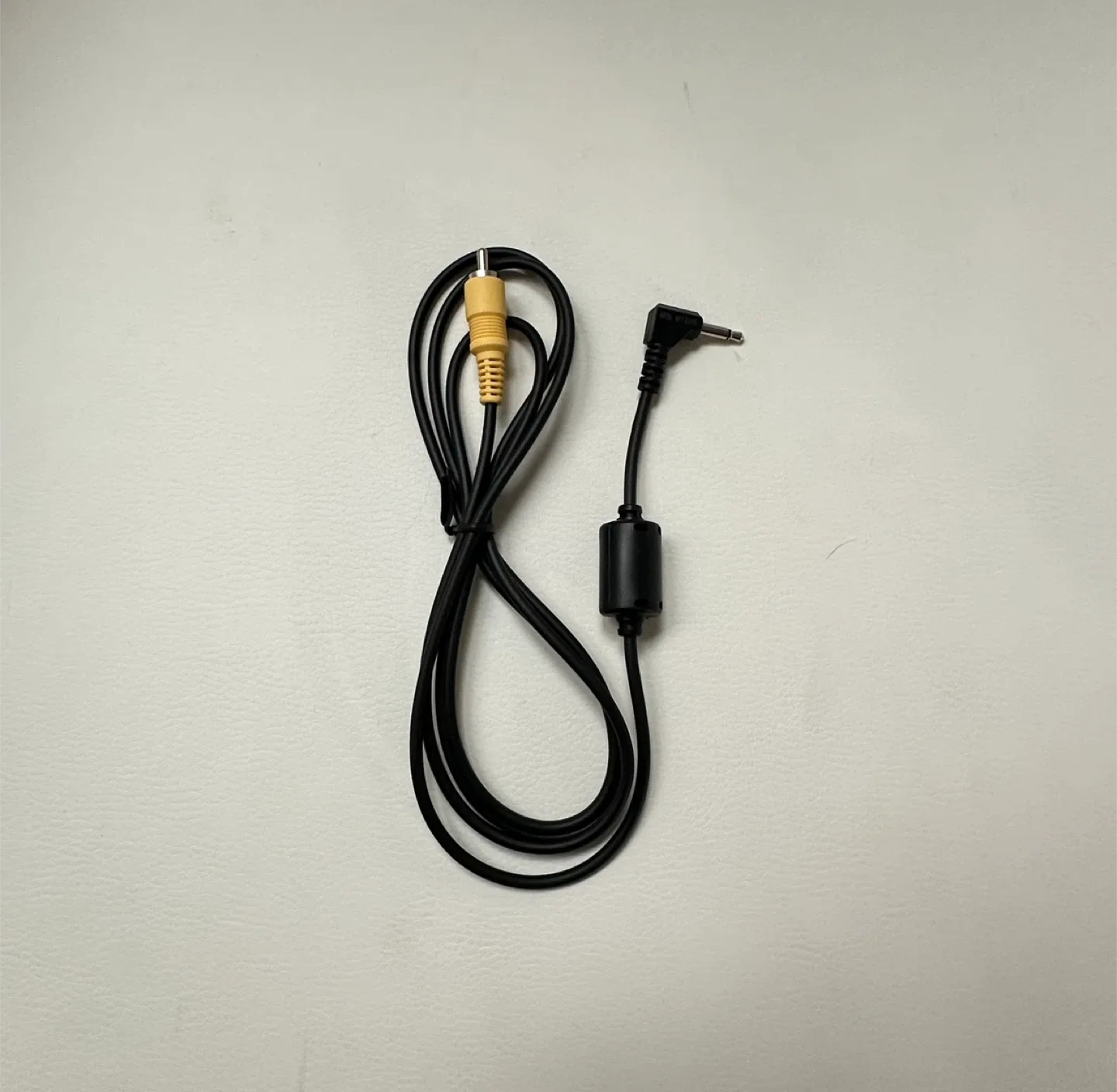 RCA to 3.5mm Cable thumbnail