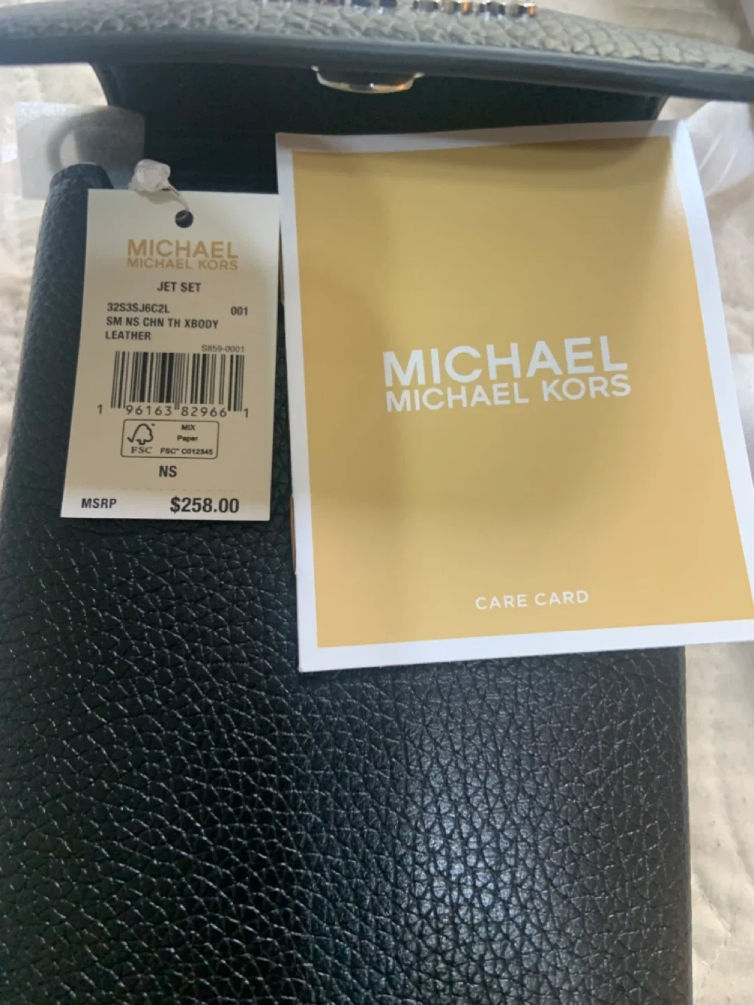 Michael Kors Jet Set Small Crossbody - Black image indicator(7)