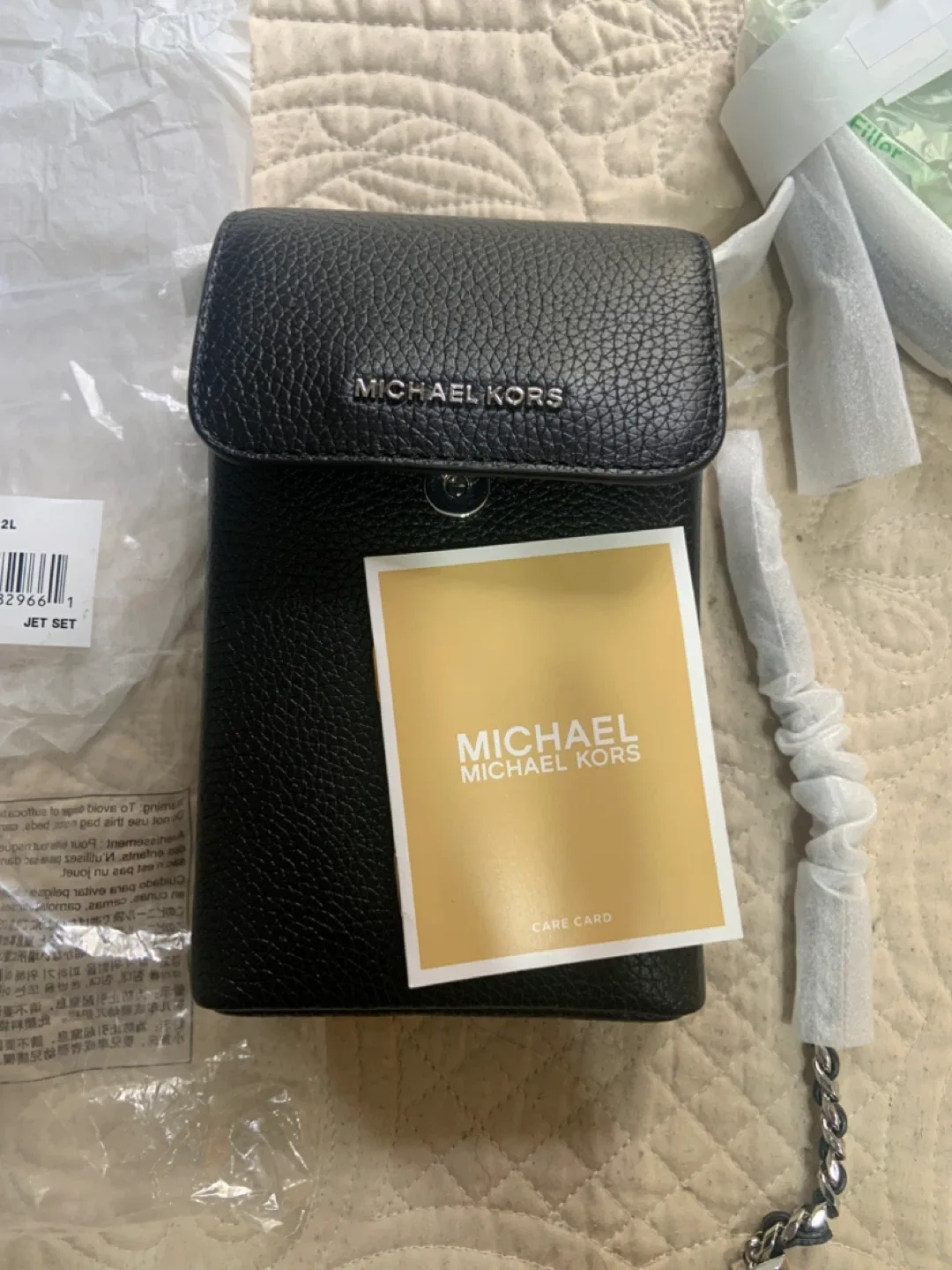 Michael Kors Jet Set Small Crossbody - Black image indicator(10)