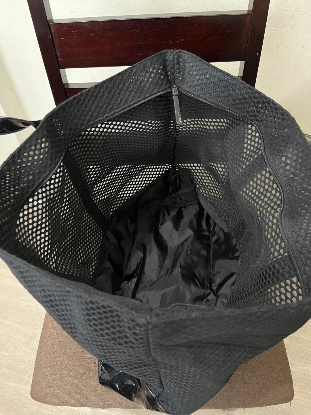 Victoria's Secret Black Tote Bag image indicator(3)