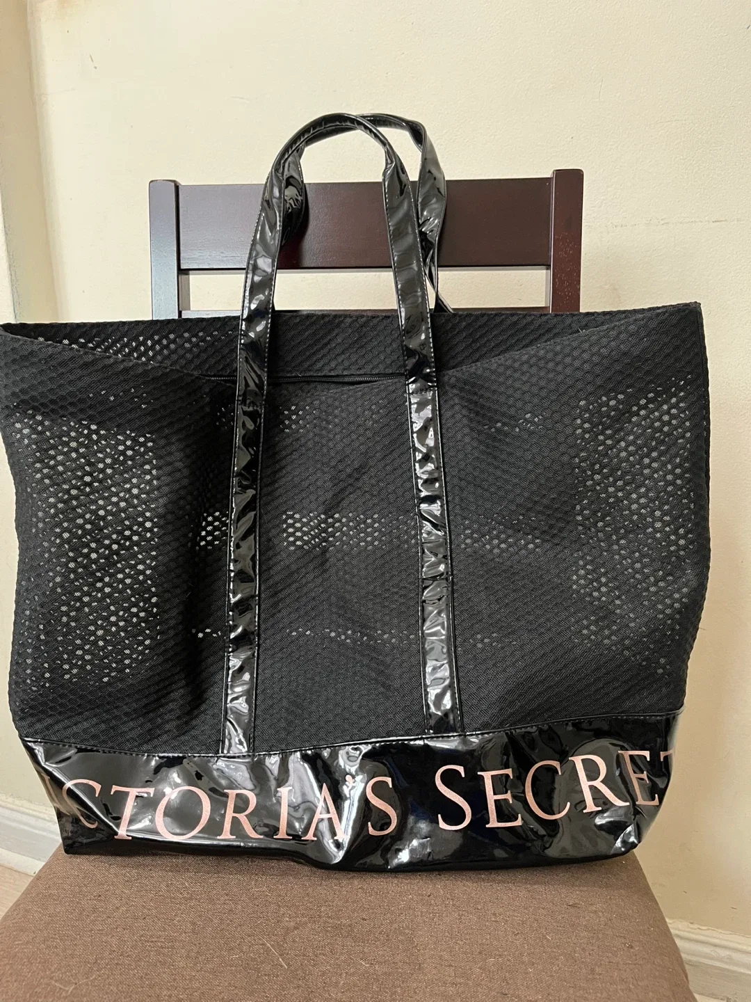 Victoria's Secret Black Tote Bag image indicator(4)