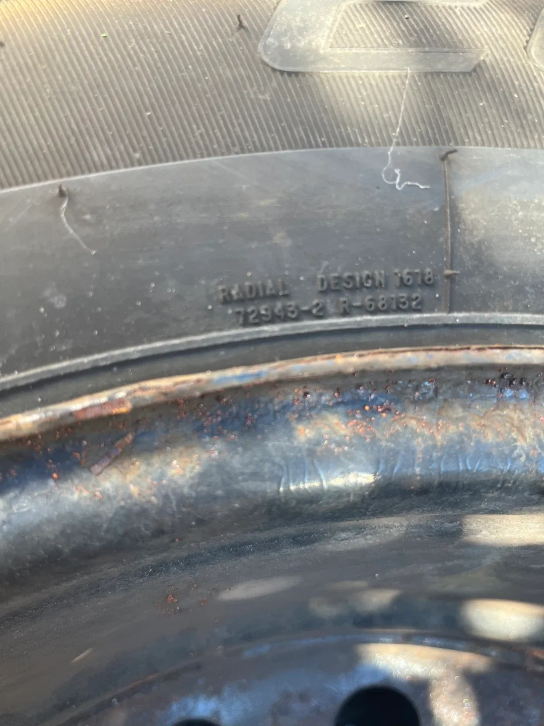 Cooper Winter Tires with Rims 235/65R/18 image indicator(9)