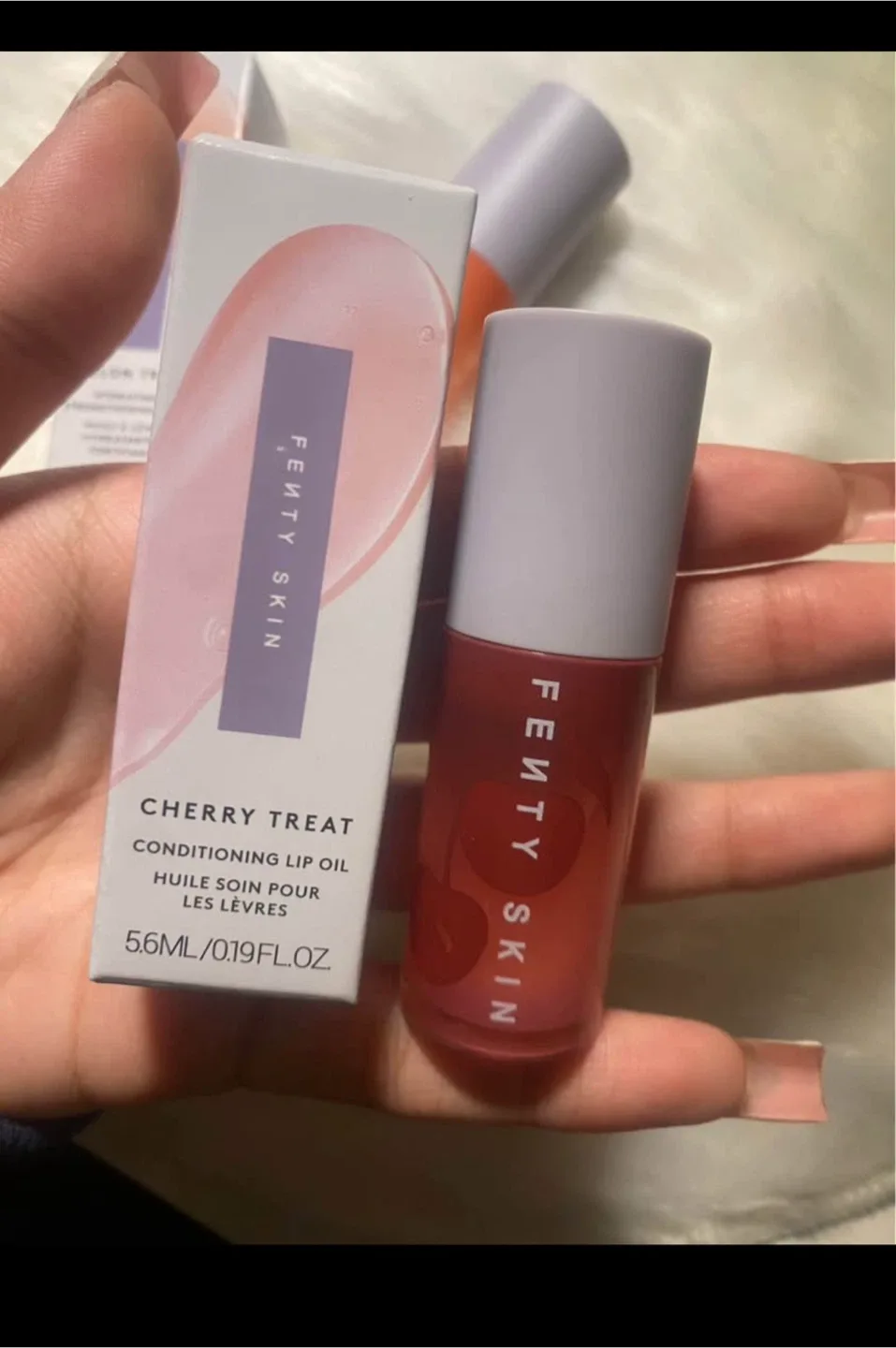 Fenty Skin Conditioning Lip Oil - Cherry & Melon image indicator(2)