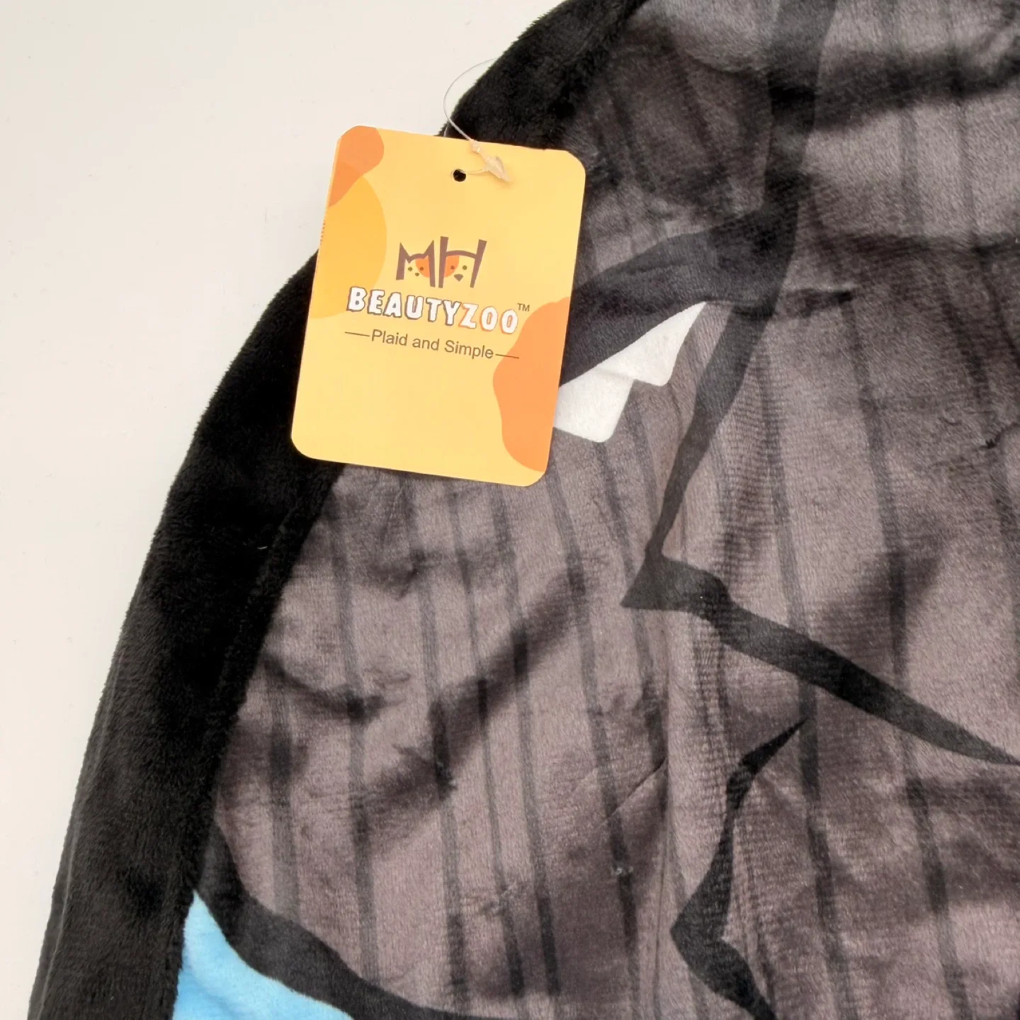 Brand New Inflatable Dog Recovery Collar – Size L image indicator(4)