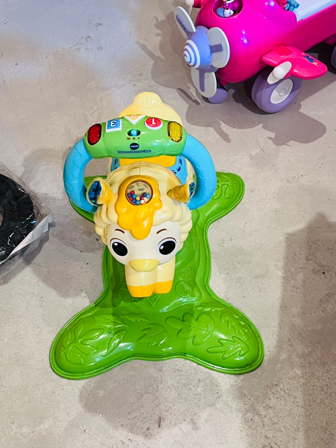 VTech Bounce and Discover Llama
