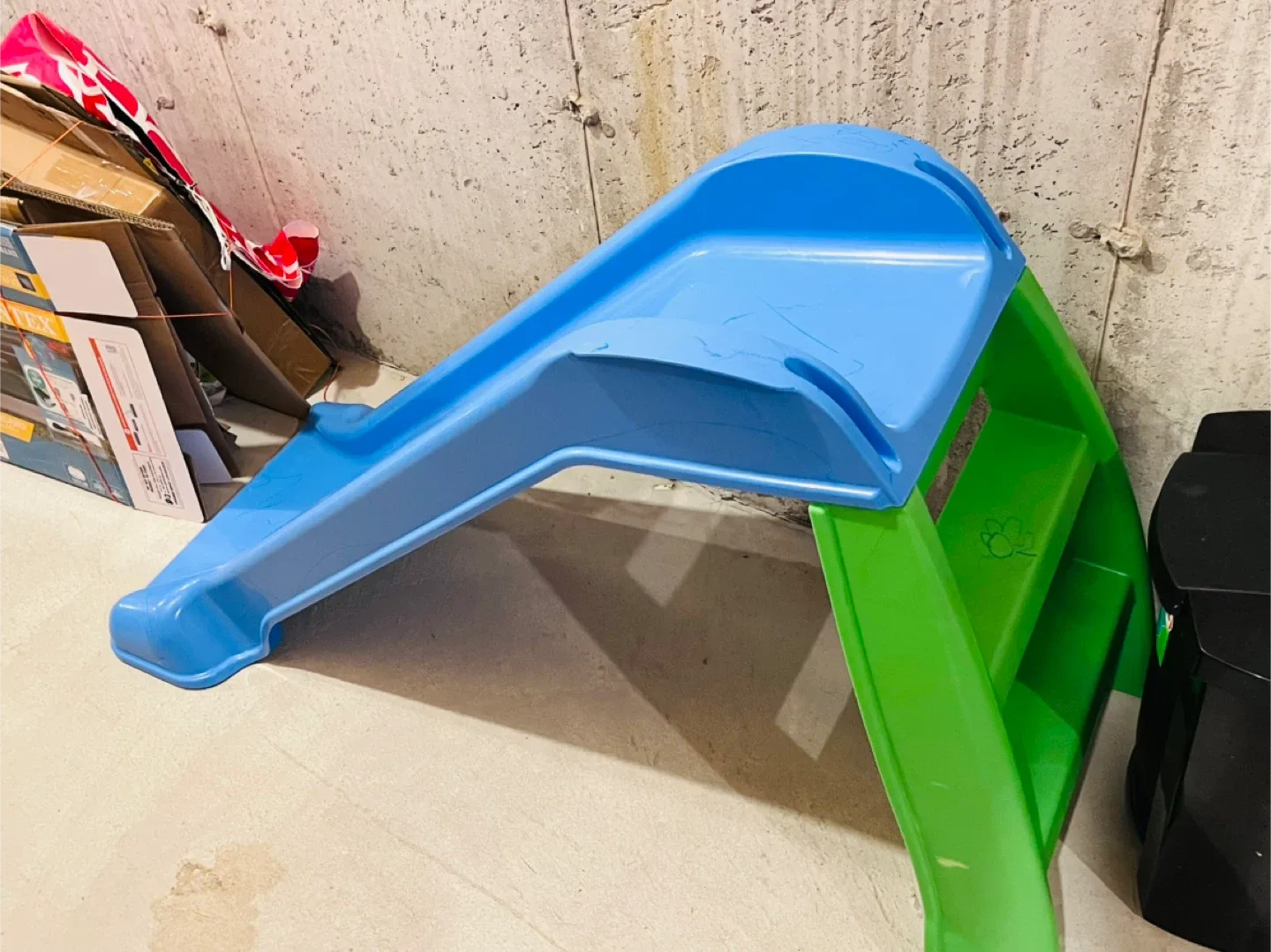 Little Tikes Blue & Green Kids Slide image indicator(2)