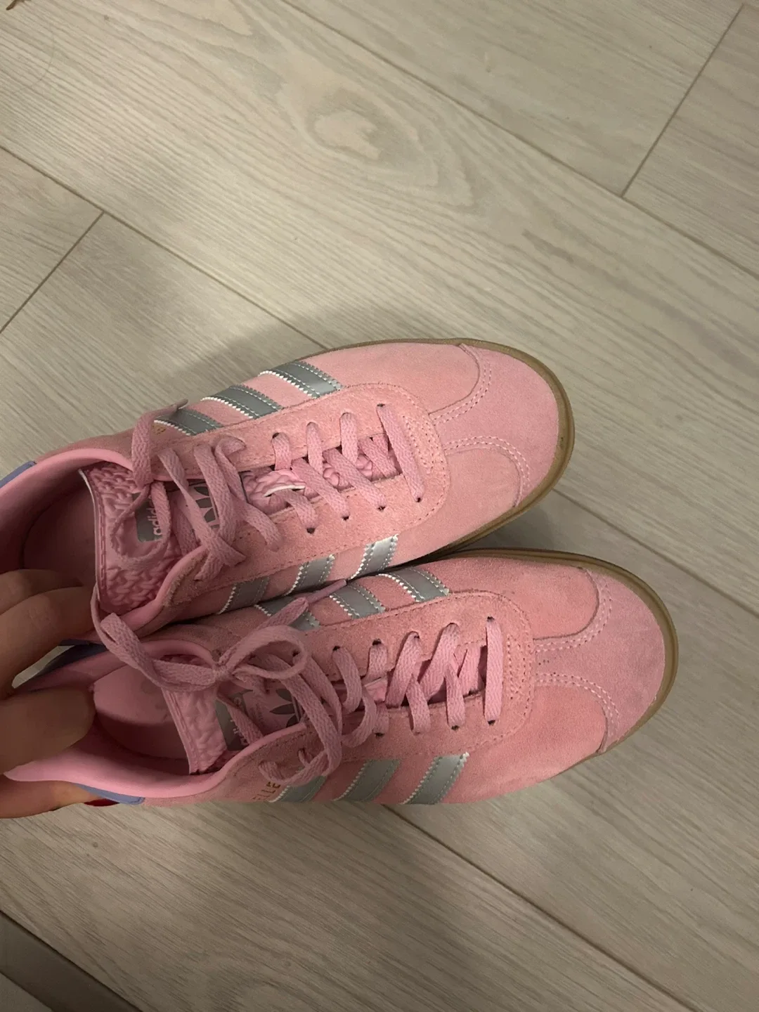 Adidas Gazelle Pink Sneakers image indicator(5)