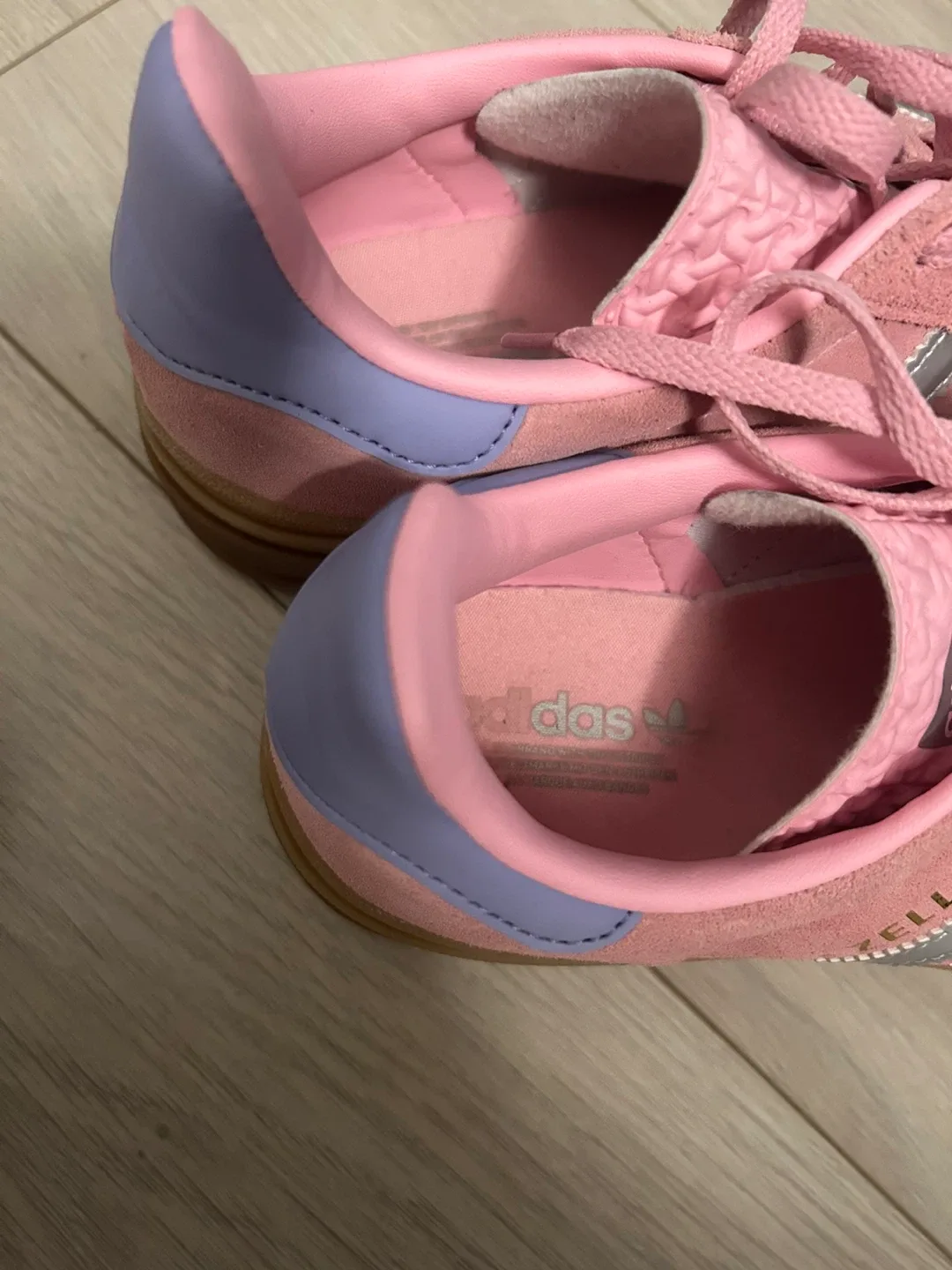 Adidas Gazelle Pink Sneakers image indicator(6)