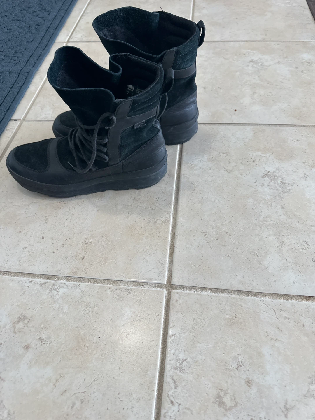 Roots Black Leather & Suede Boots - photo 4