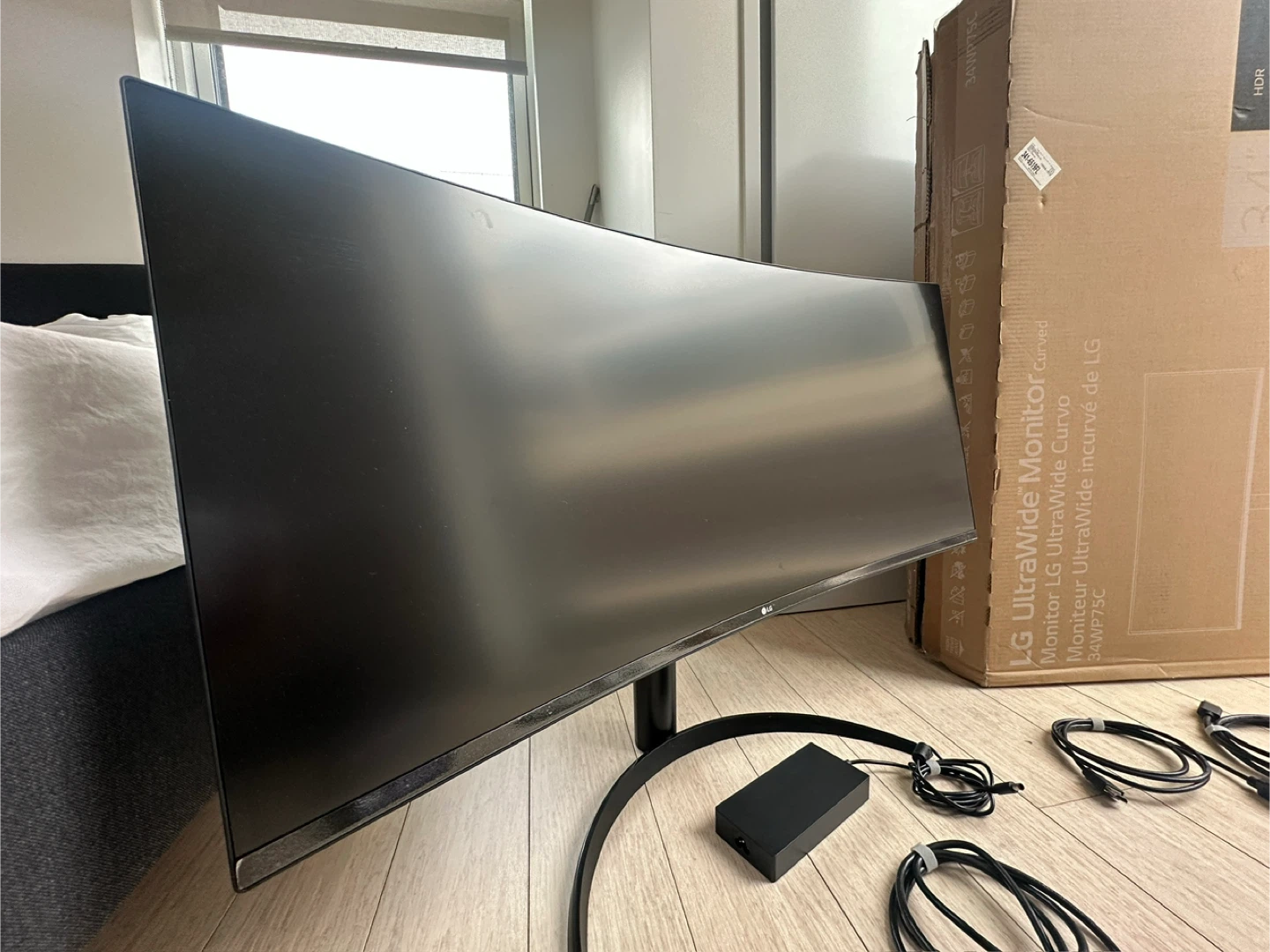 LG 34WP75C-B 34" UltraWide Curved Monitor