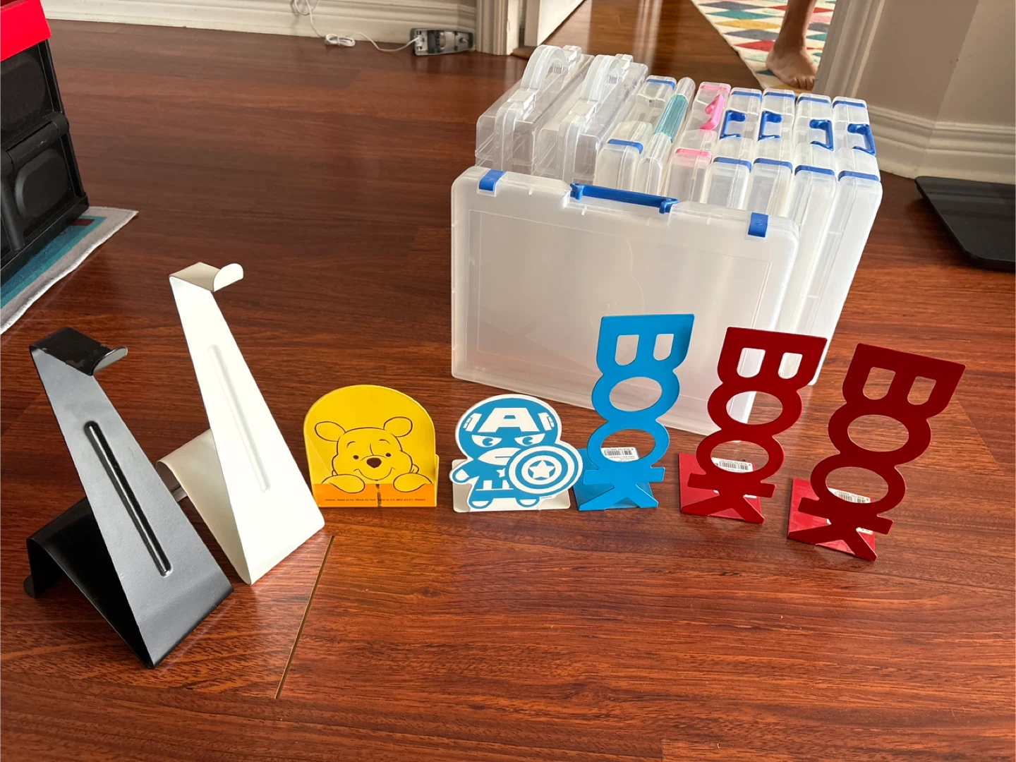 Craft Keeper Storage Boxes and book stand and headphone stand - photo 4