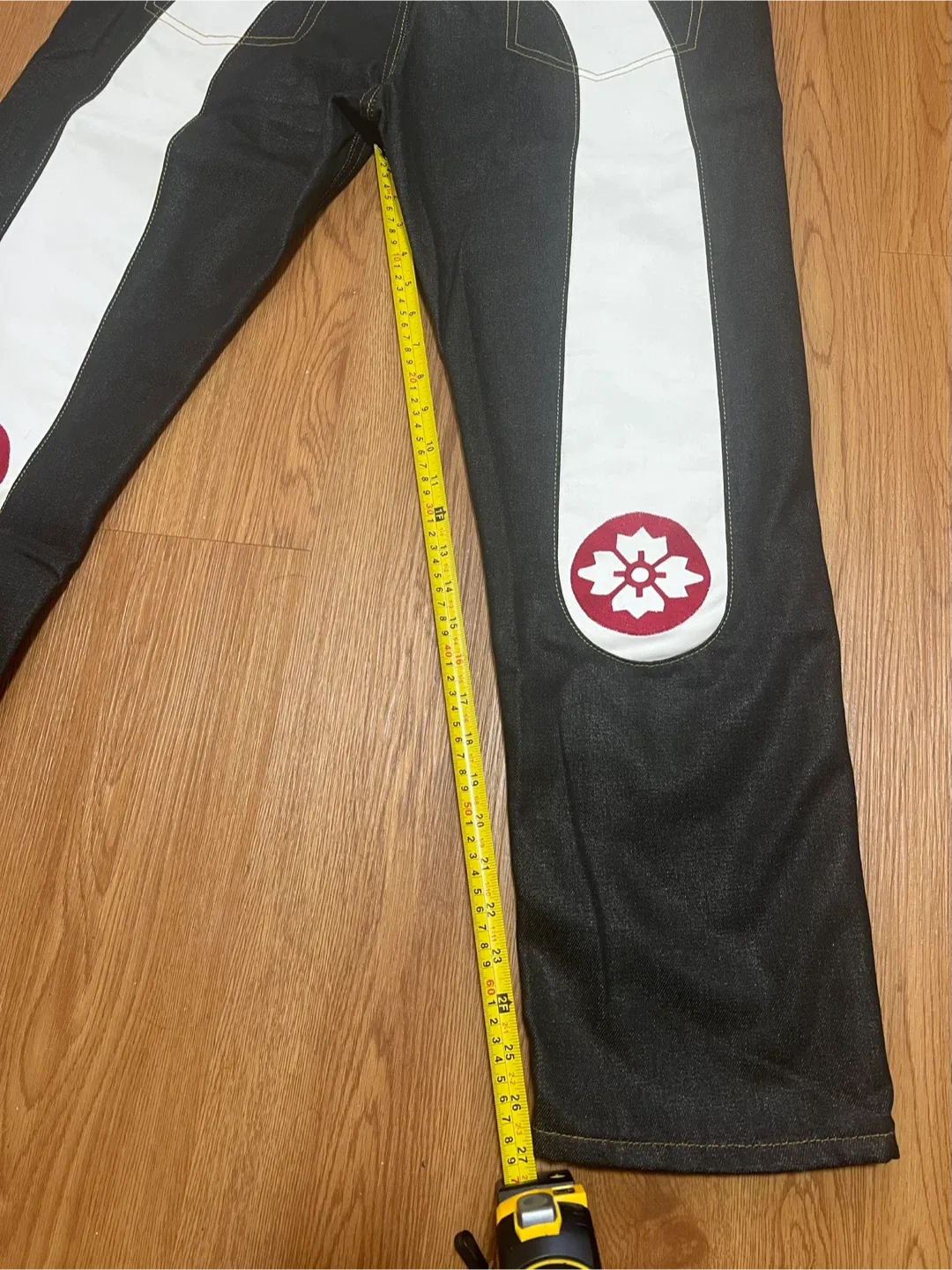 Evisu Classic Jeans image indicator(3)