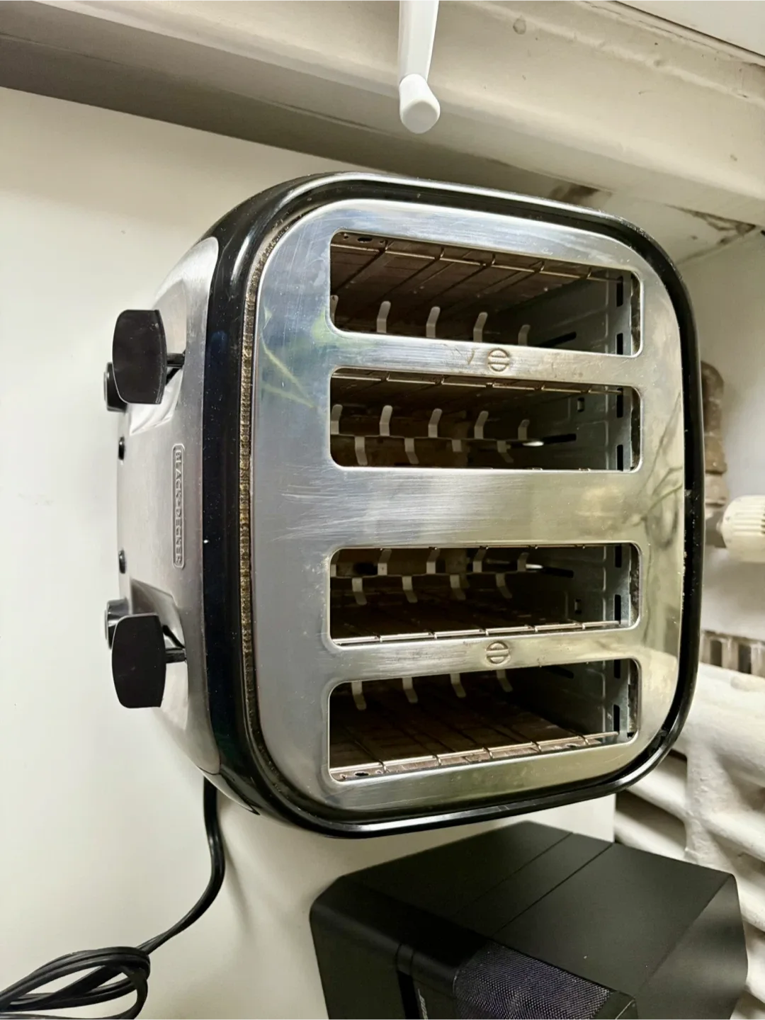 Black & Decker 4-Slice Toaster image indicator(3)