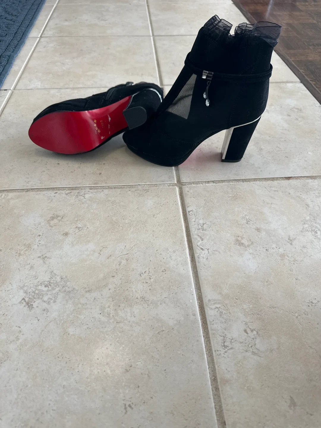 Black Mesh Peep-Toe Heel Booties image indicator(4)