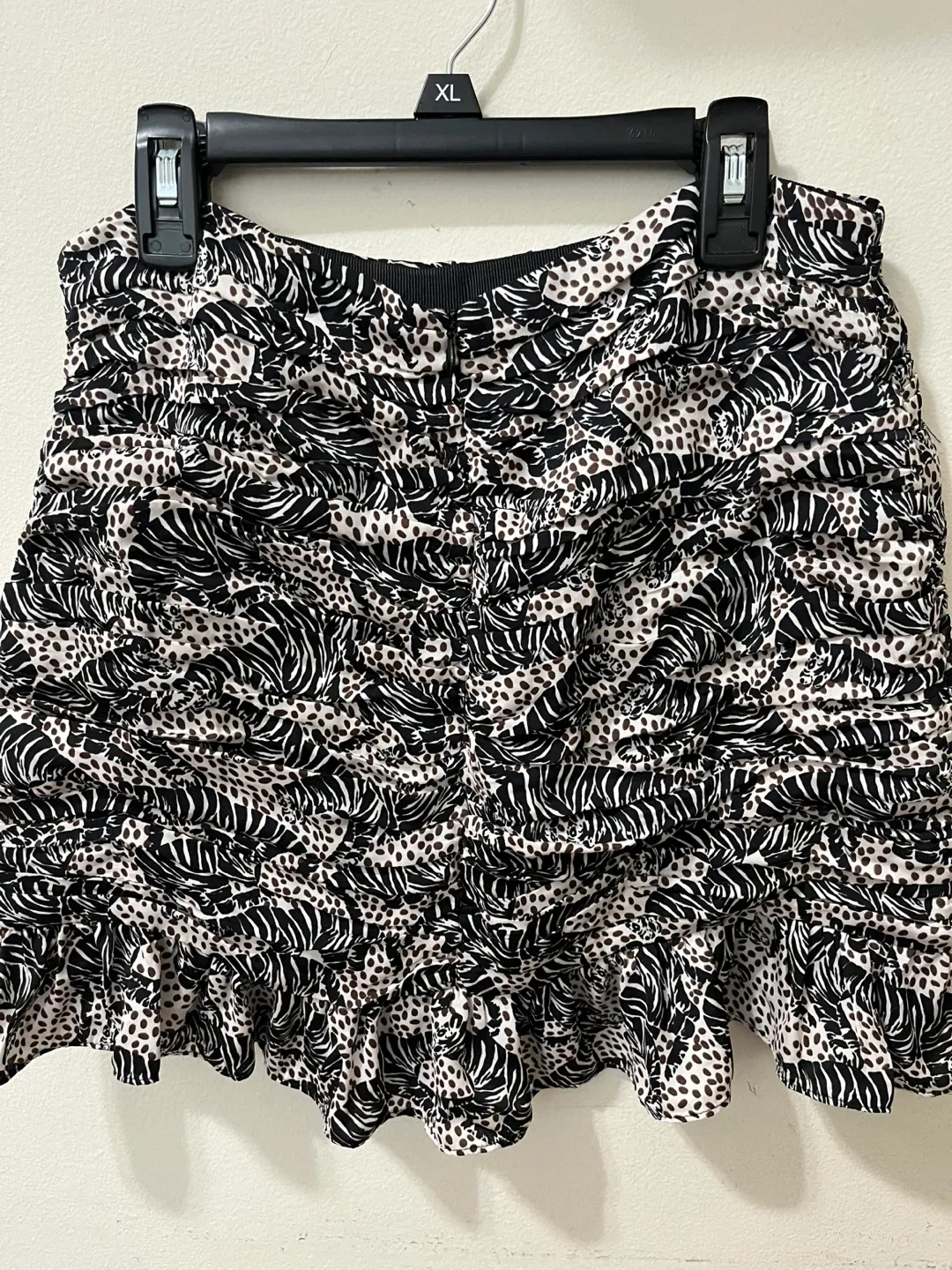 Zara Skirt - Size M image indicator(3)