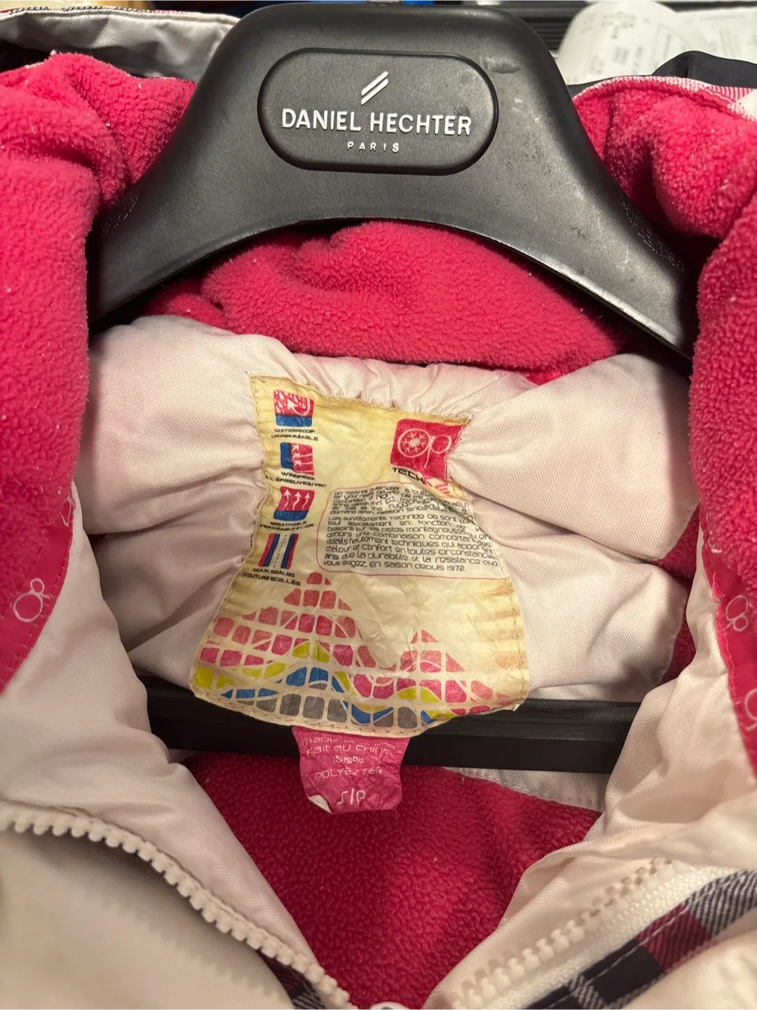 White & Pink Jacket image indicator(2)