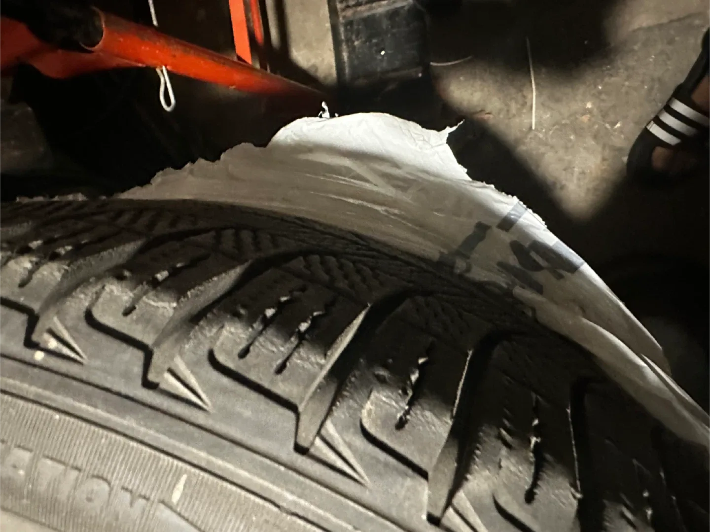 4 Michelin Winter Tires and Rims 225/45R17 Tire image indicator(4)