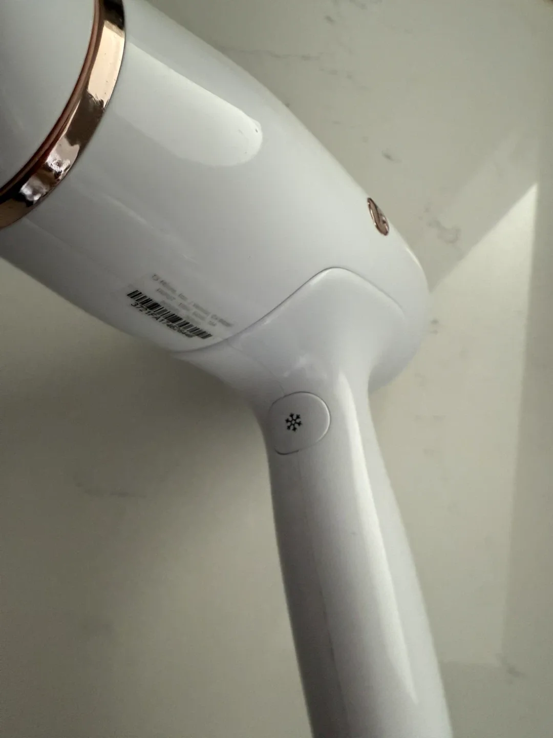 T3 Blow Dryer- White & Rose Gold image indicator(5)