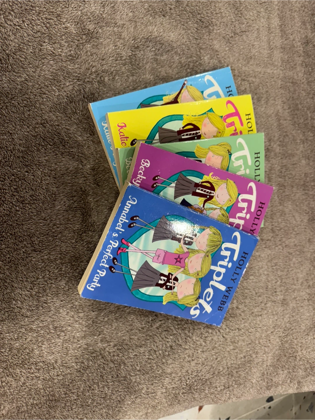 Holly Webb Triplets Book Series - 5 Books