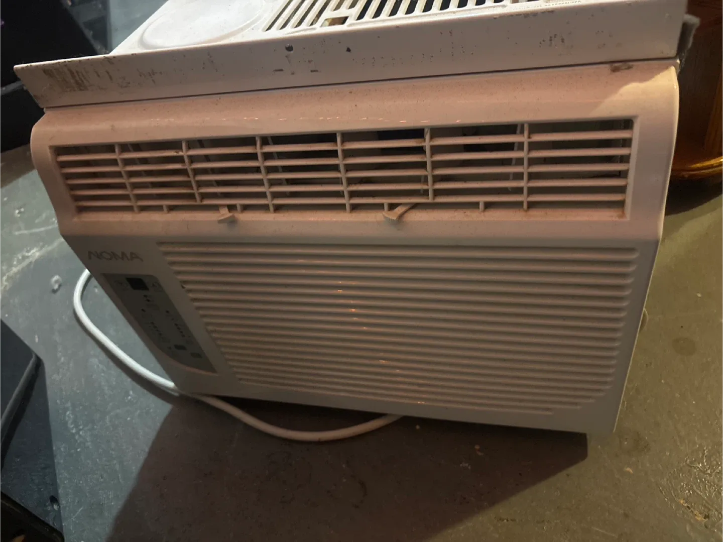 Noma Window Air Conditioner image indicator(2)