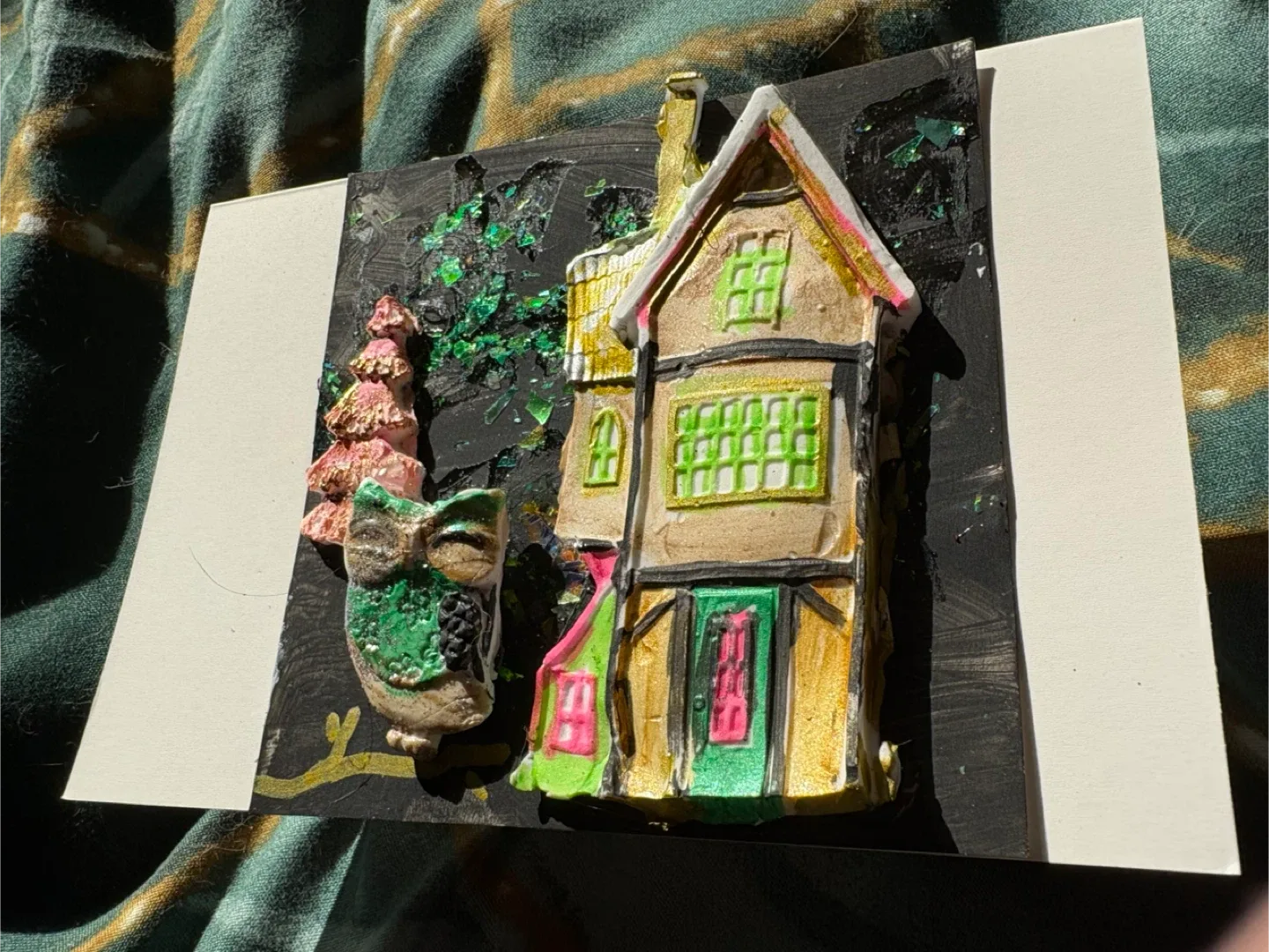 Whimsical art work image indicator(2)