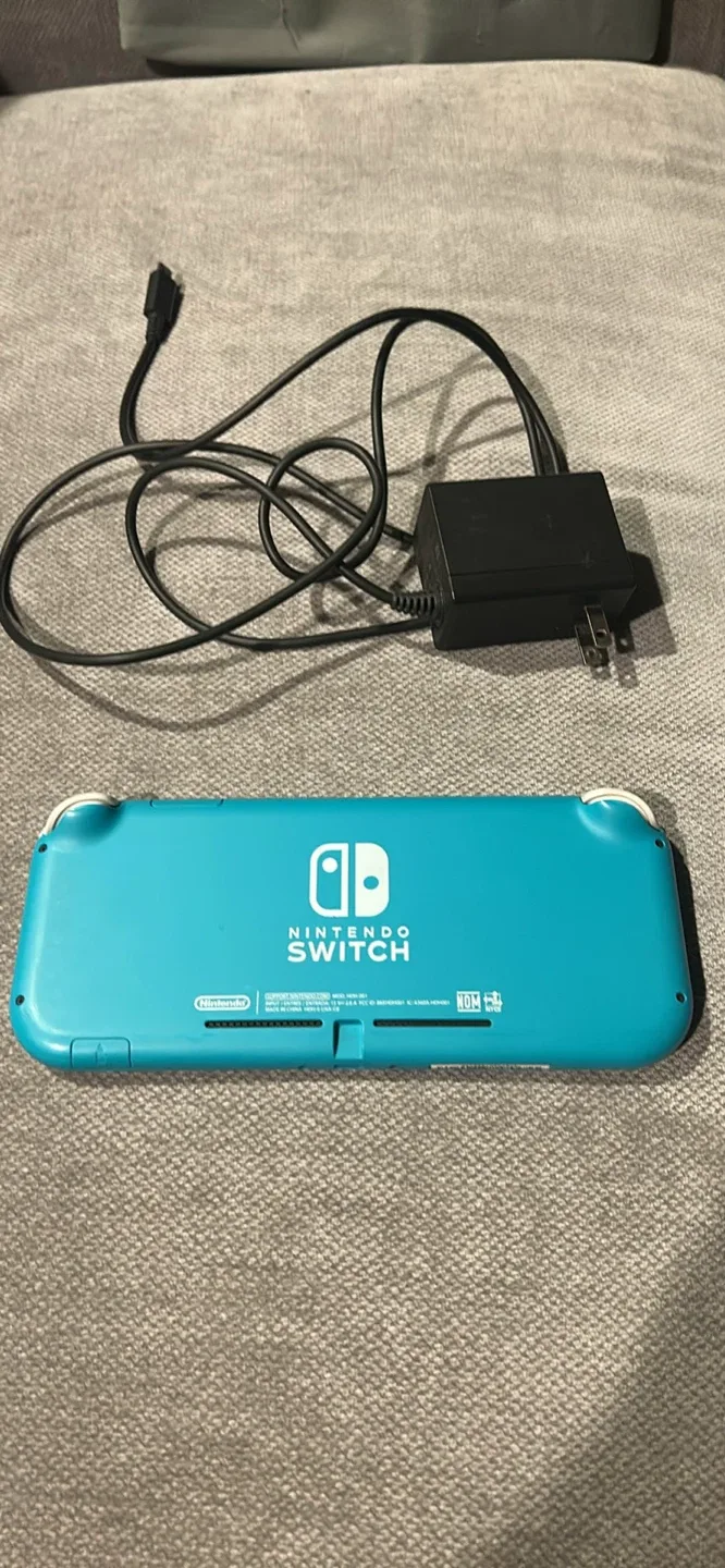 Nintendo Switch Lite - Turquoise with Charger image indicator(2)